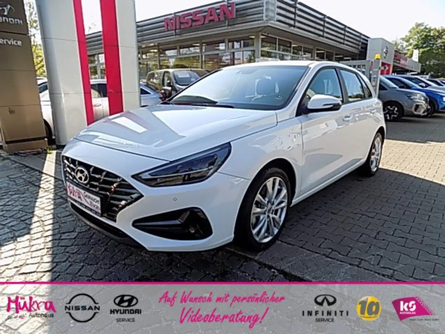 Hyundai i30 5-Türer 1.5 Turbo MHD 160PS (48V) TREND LED Navi Blanc - 1