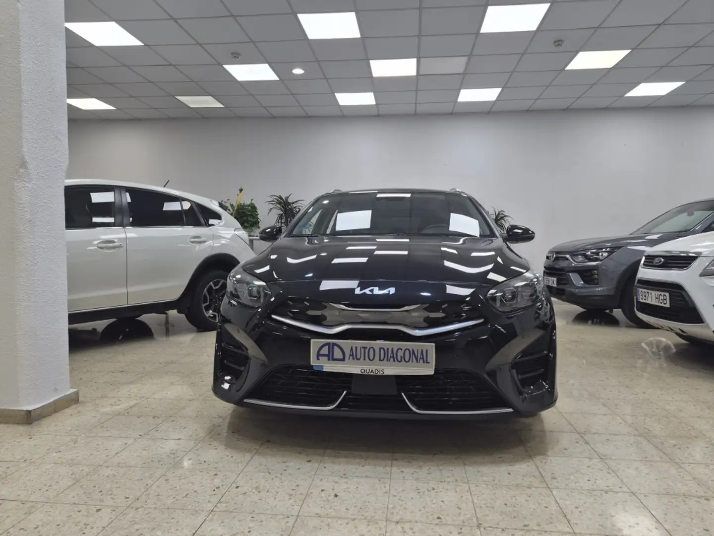 Kia Ceed / cee'd Tourer 1.6 PHEV eDrive Aut. Negro - 2