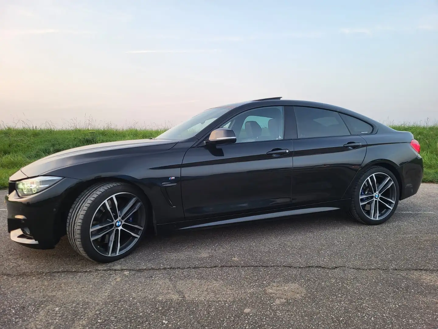 BMW 440 440i High Exec. Černá - 1