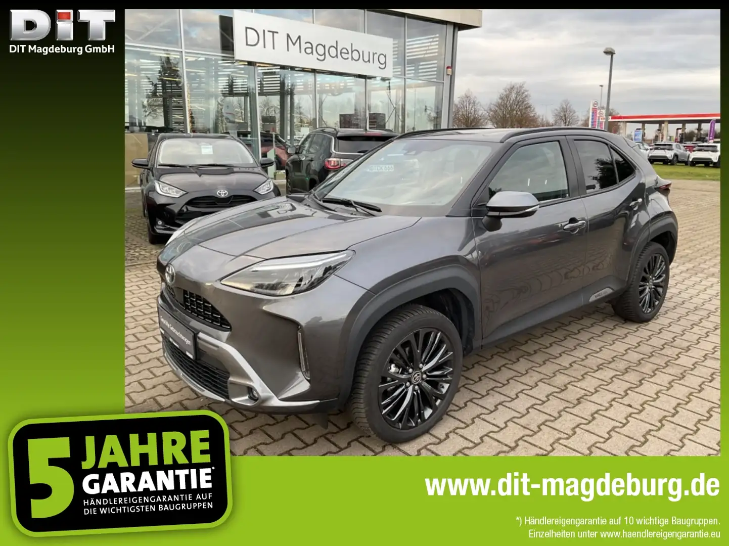 Toyota Yaris Cross 1.5 Adventure 4x4 ACC+LED+Navi+SHZ+LM Gris - 1