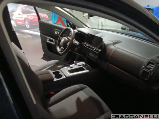 Citroen C5 Aircross view 12