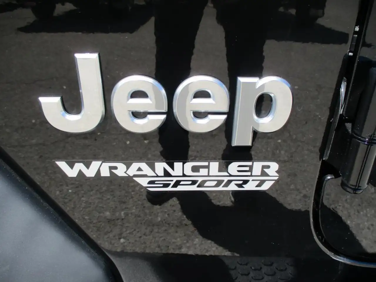 Jeep Wrangler снимка Jeep Wrangler