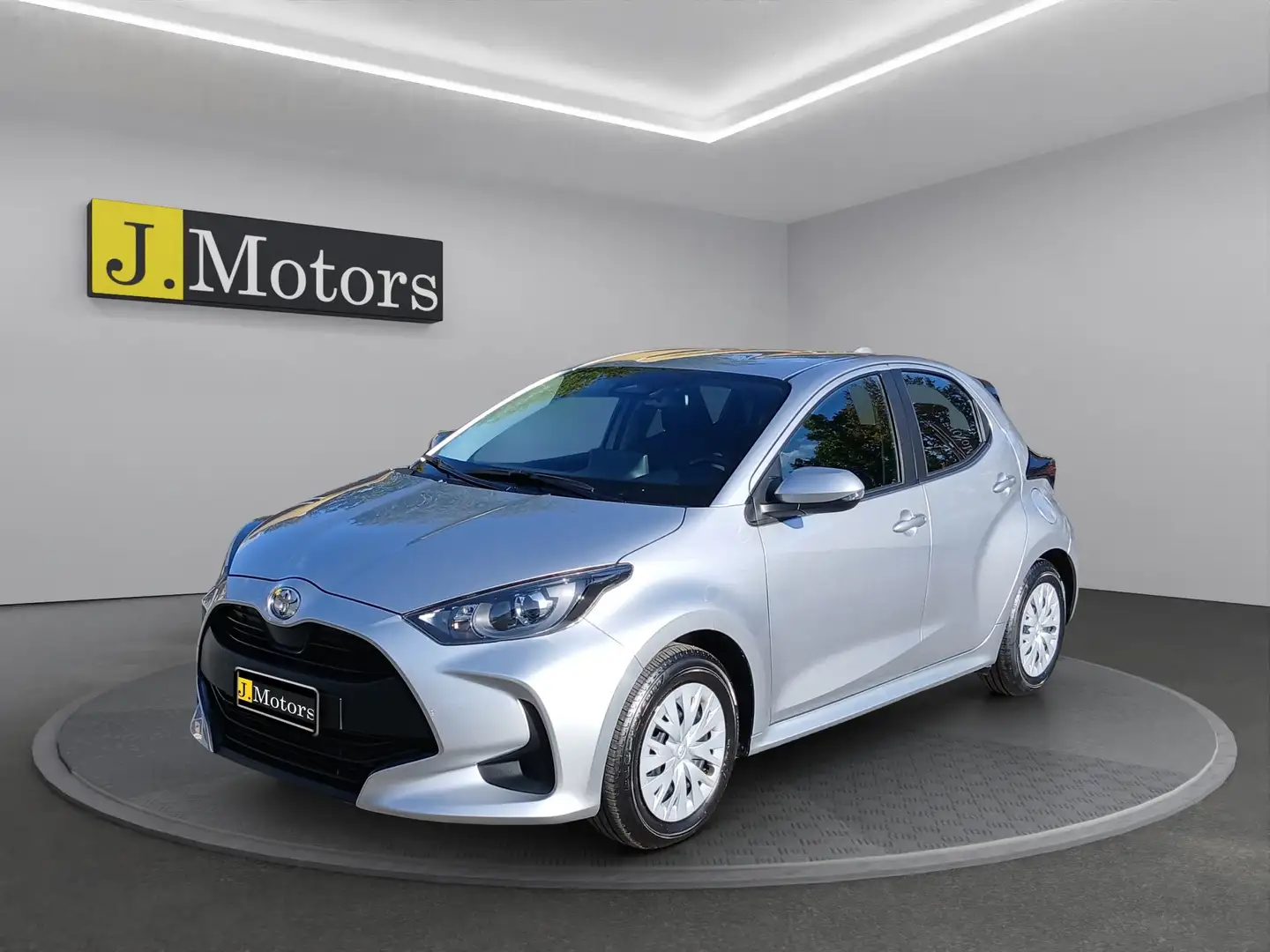 Toyota Yaris 1.5 HYBRID 116CV Active Telecamera di Parcheggio Plateado - 2