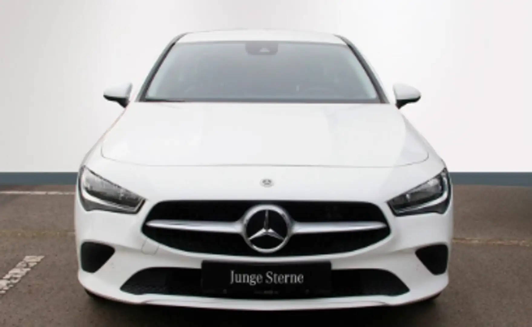 Mercedes-Benz MERCEDES-BENZ Clase CLA Berlina  Automático de 4 Blanco - 1