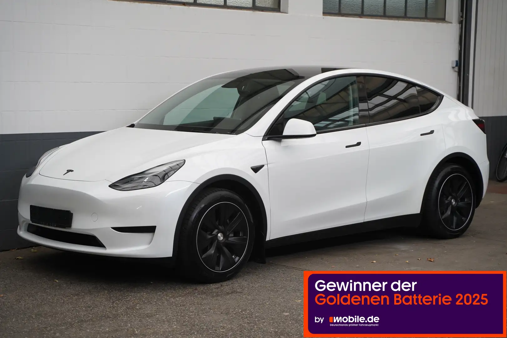 Tesla Model Y Standard Range RWD *AHK*Matrix-LED* Weiß - 1