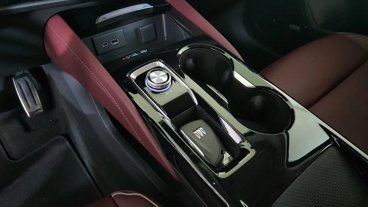 Buick Envision fotografie Buick Envision