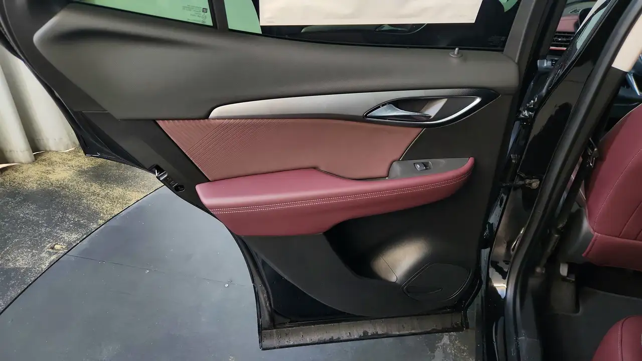 Buick Envision fotografie Buick Envision