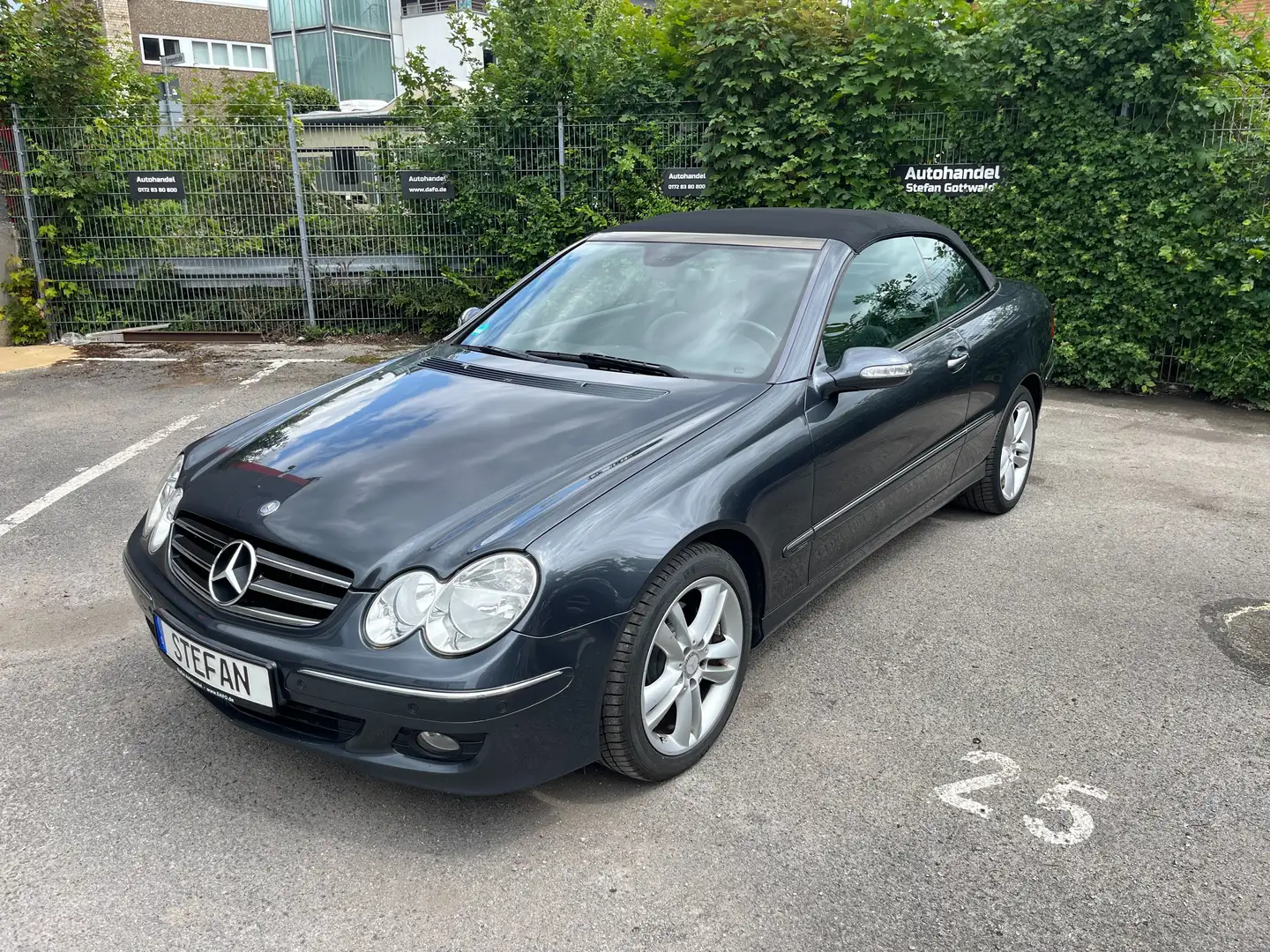 Mercedes-Benz CLK 200 Cabrio Kompressor Avantgarde, Leder, PDC, Tüv Šedá - 1