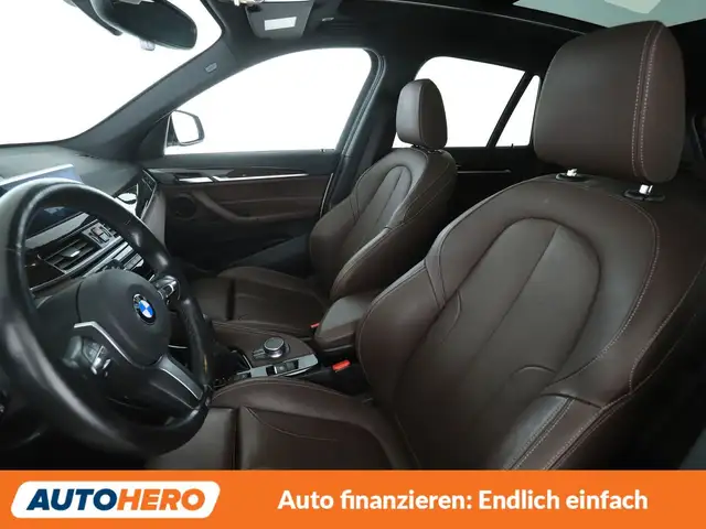 BMW X1 view 10
