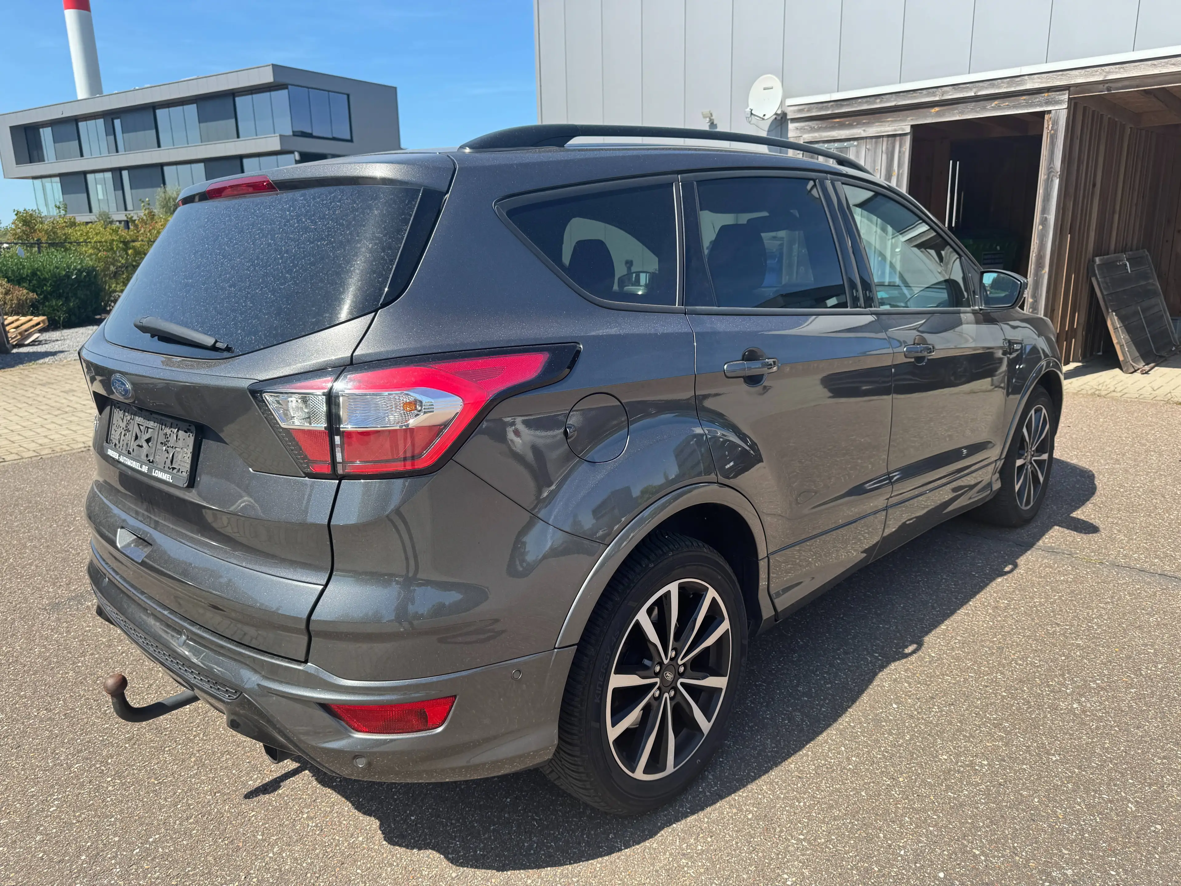 Ford Kuga ST-Line 1.5 Ecoboost Automaat. Nieuwe motor. — photo 4