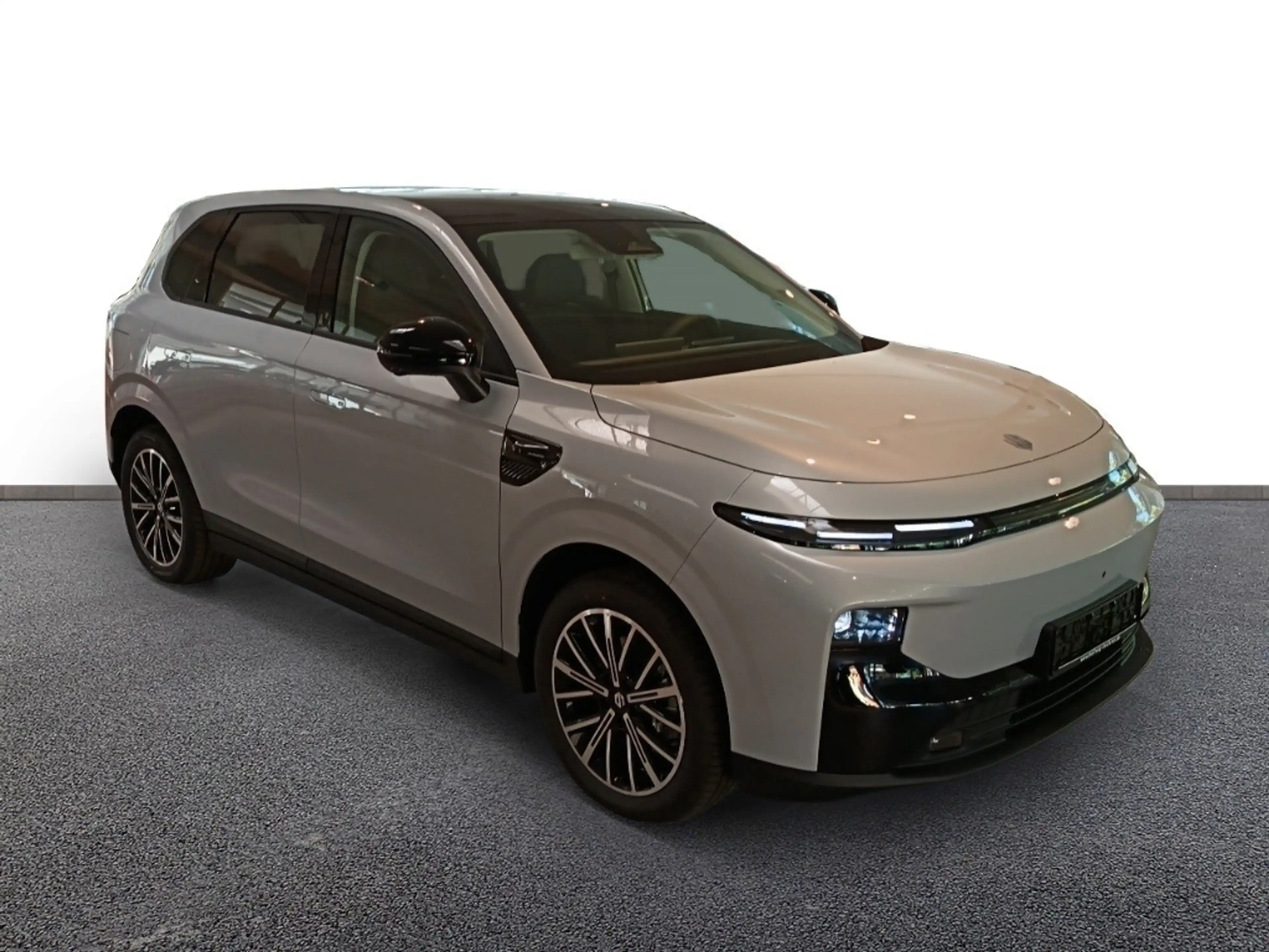 Leapmotor Others Design Promax Panorama SHZ LenkradHZG 360 Kamera A — photo 9