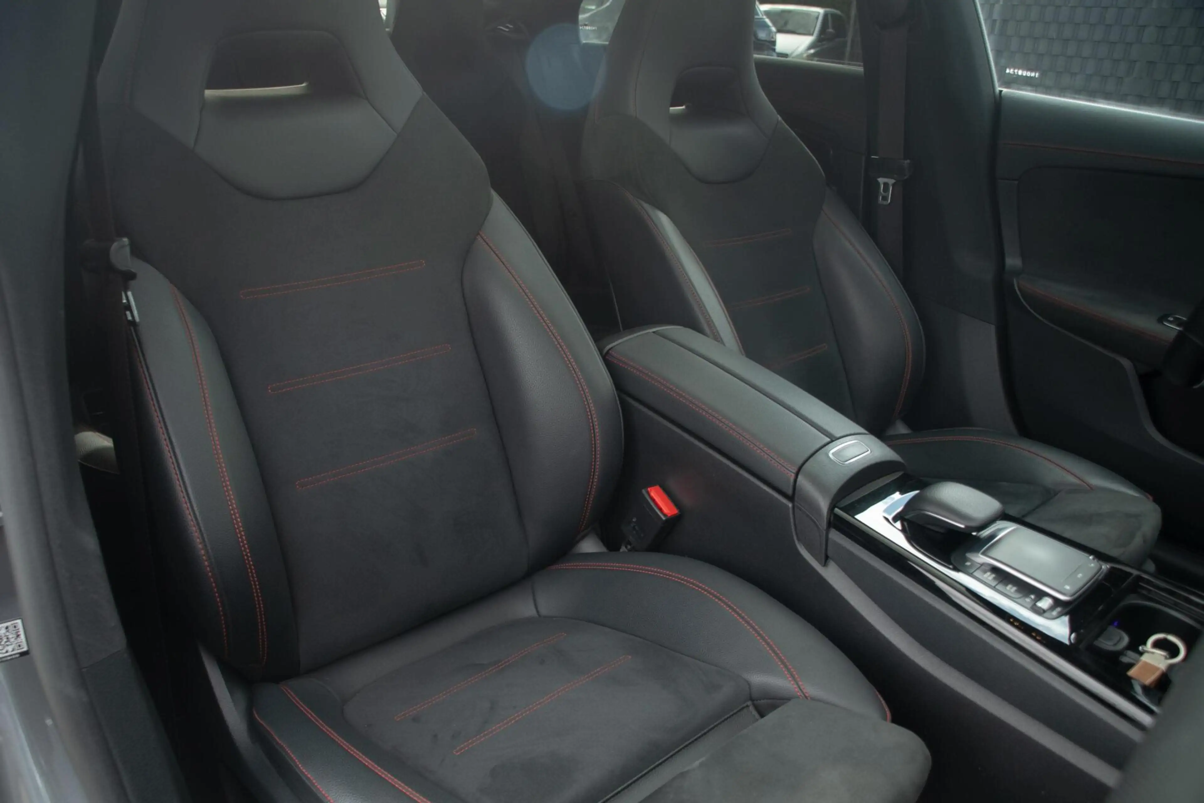Mercedes-Benz CLA 200 AMG Coupe|DAB|PANO|Sfeerverlichting — photo 15