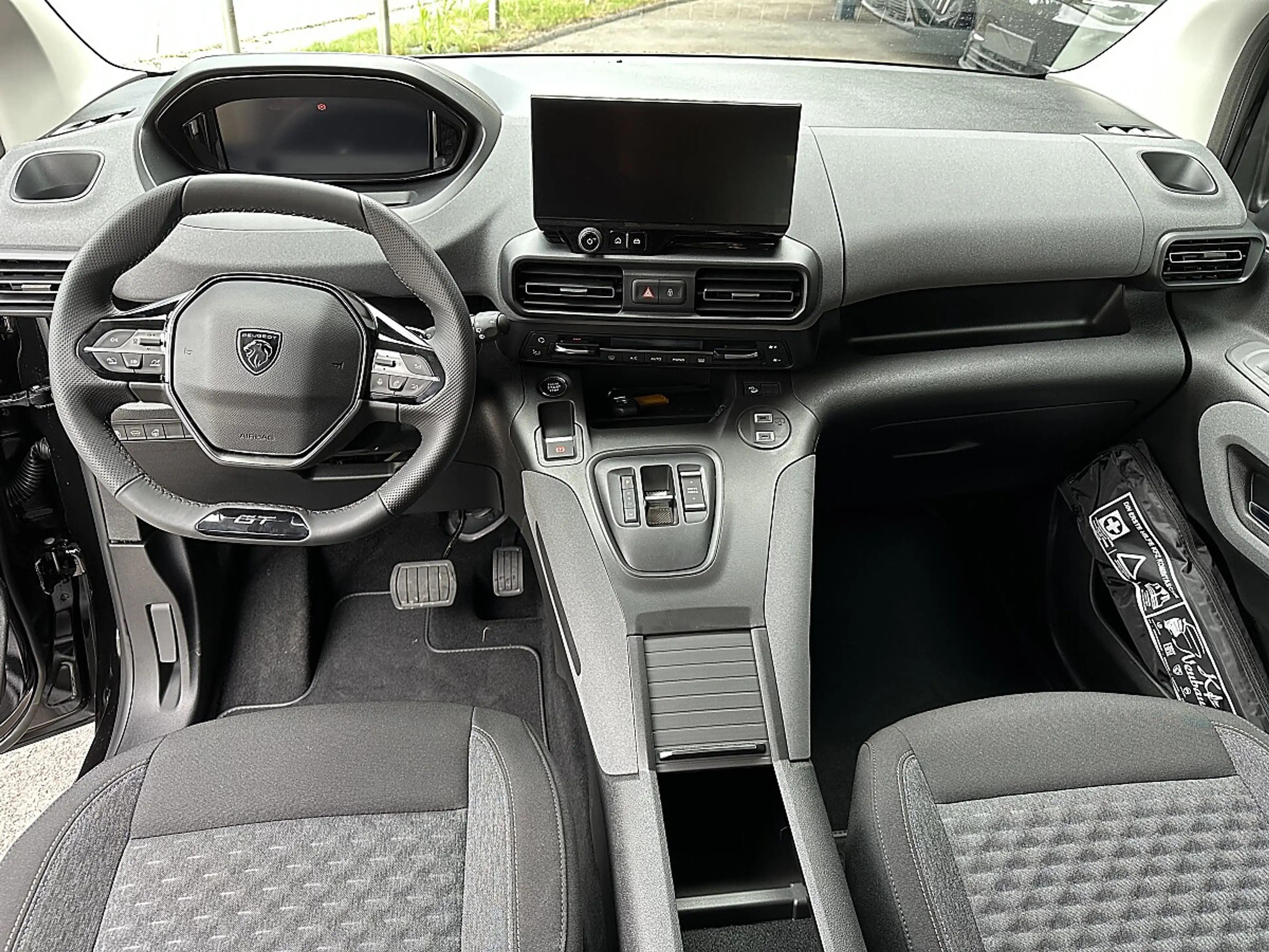 Peugeot Rifter Peugeot Rifter 1,5 BlueHDI 130 S&S GT Line EAT8... — photo 13