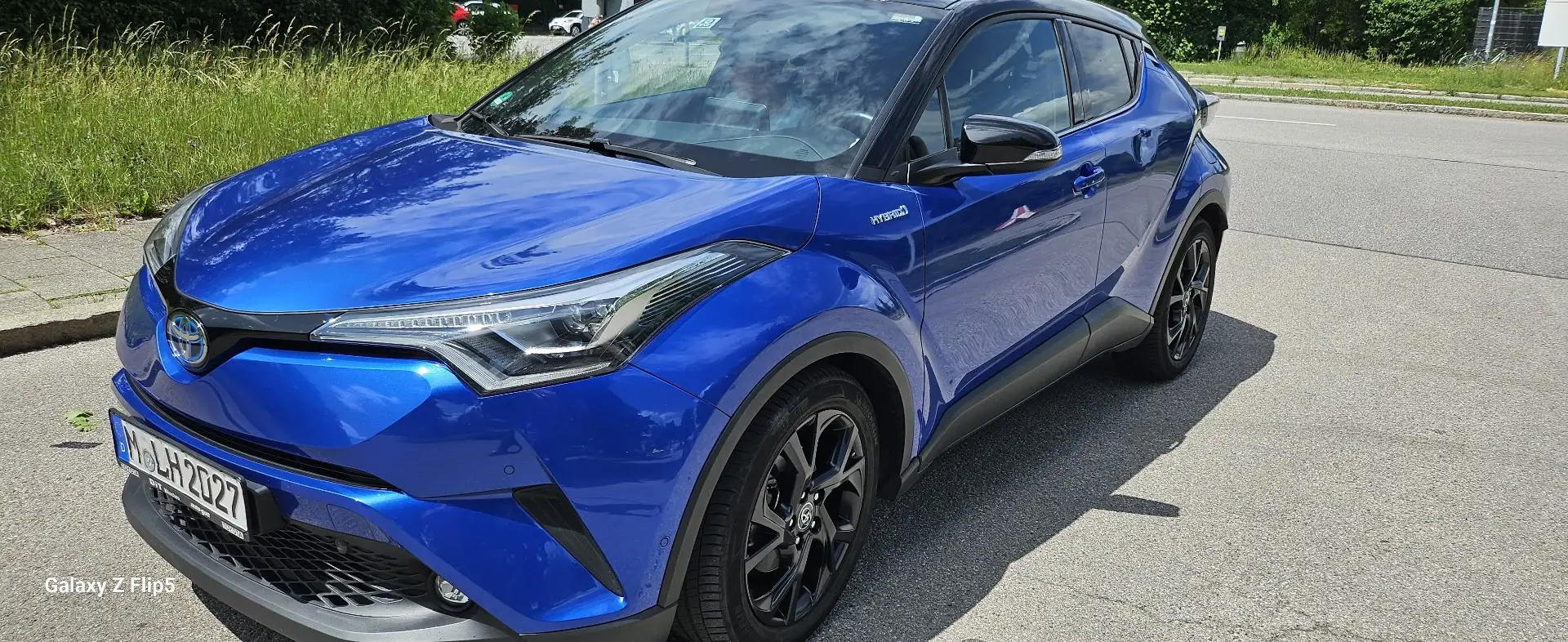 Toyota C-HR Hybrid Style Selection - 2