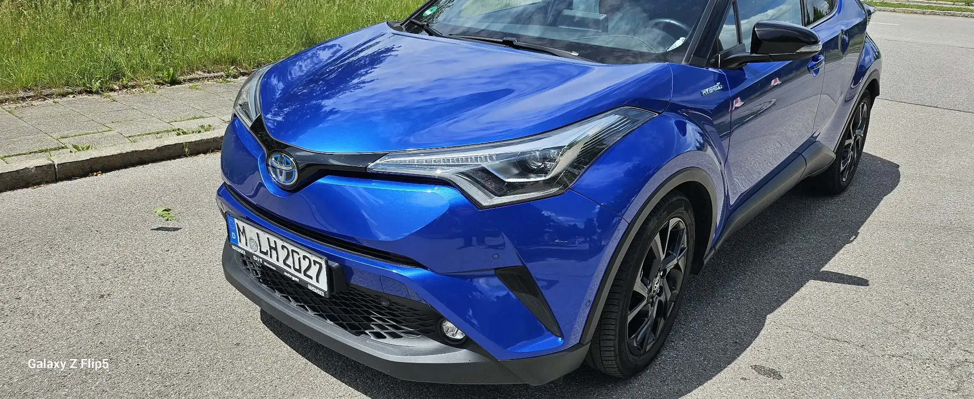 Toyota C-HR Hybrid Style Selection - 1