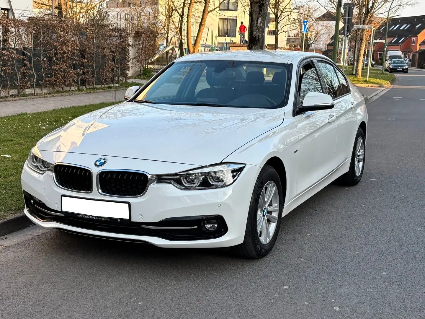 BMW 320 d Aut. /Sport Line-Navi-LED-PDC Alb - 2