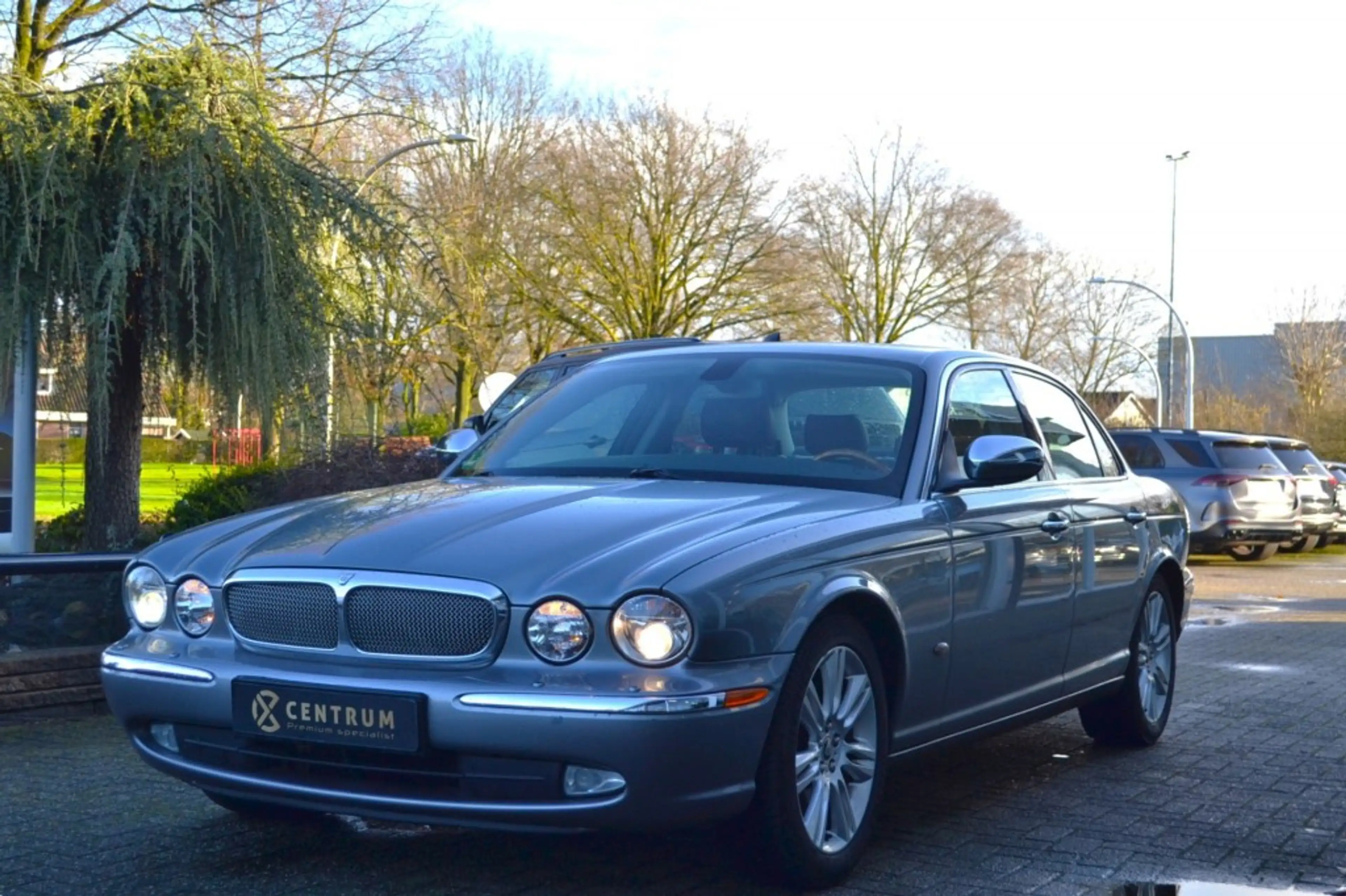 Jaguar XJ 2.7D V6 Executive / b2b / export