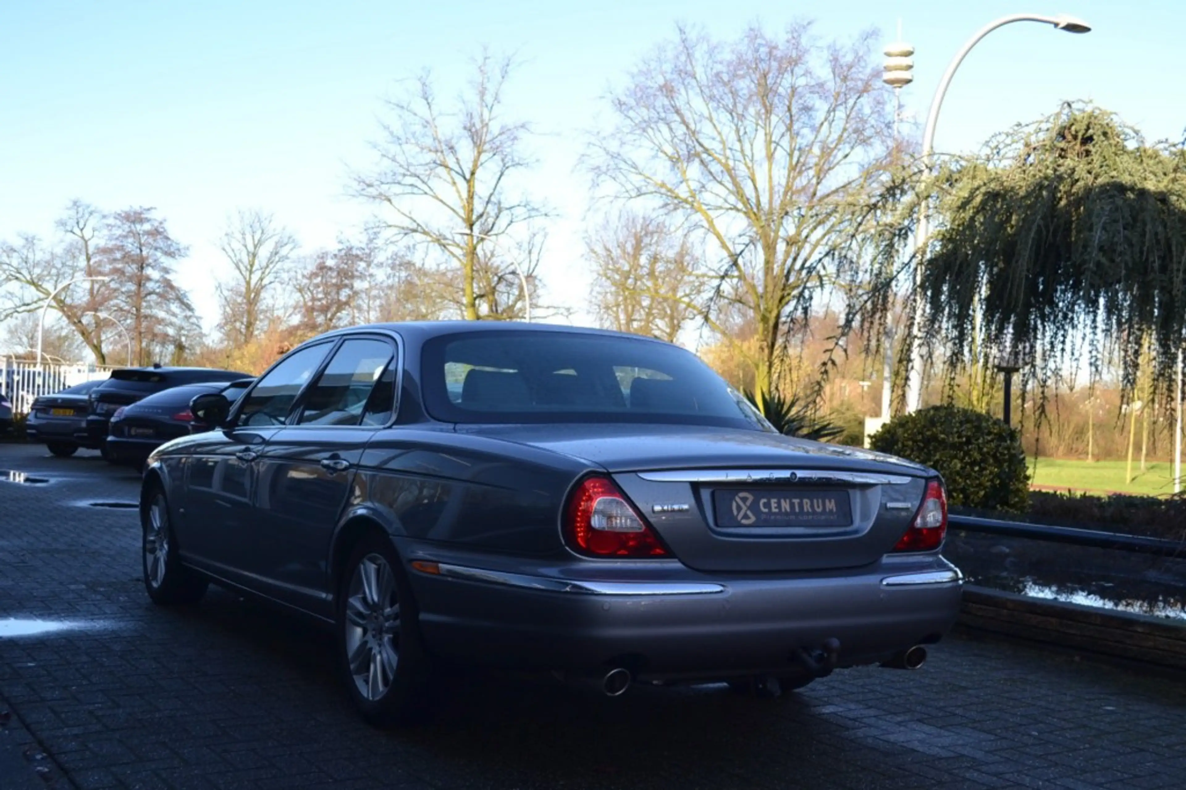 Jaguar XJ 2.7D V6 Executive / b2b / export — photo 4