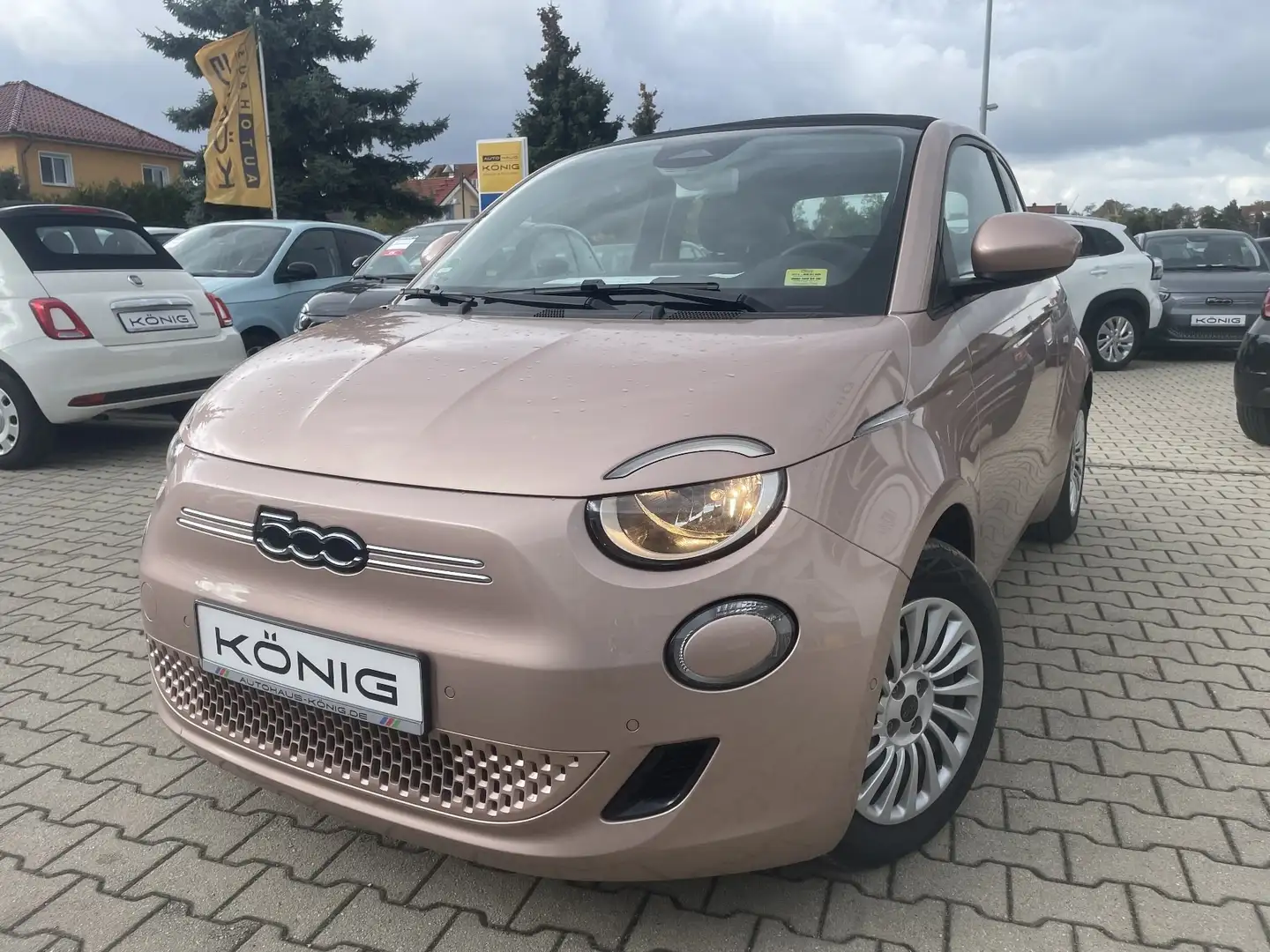 Fiat 500e Cabrio Neuer 500 Automatik Gold - 1