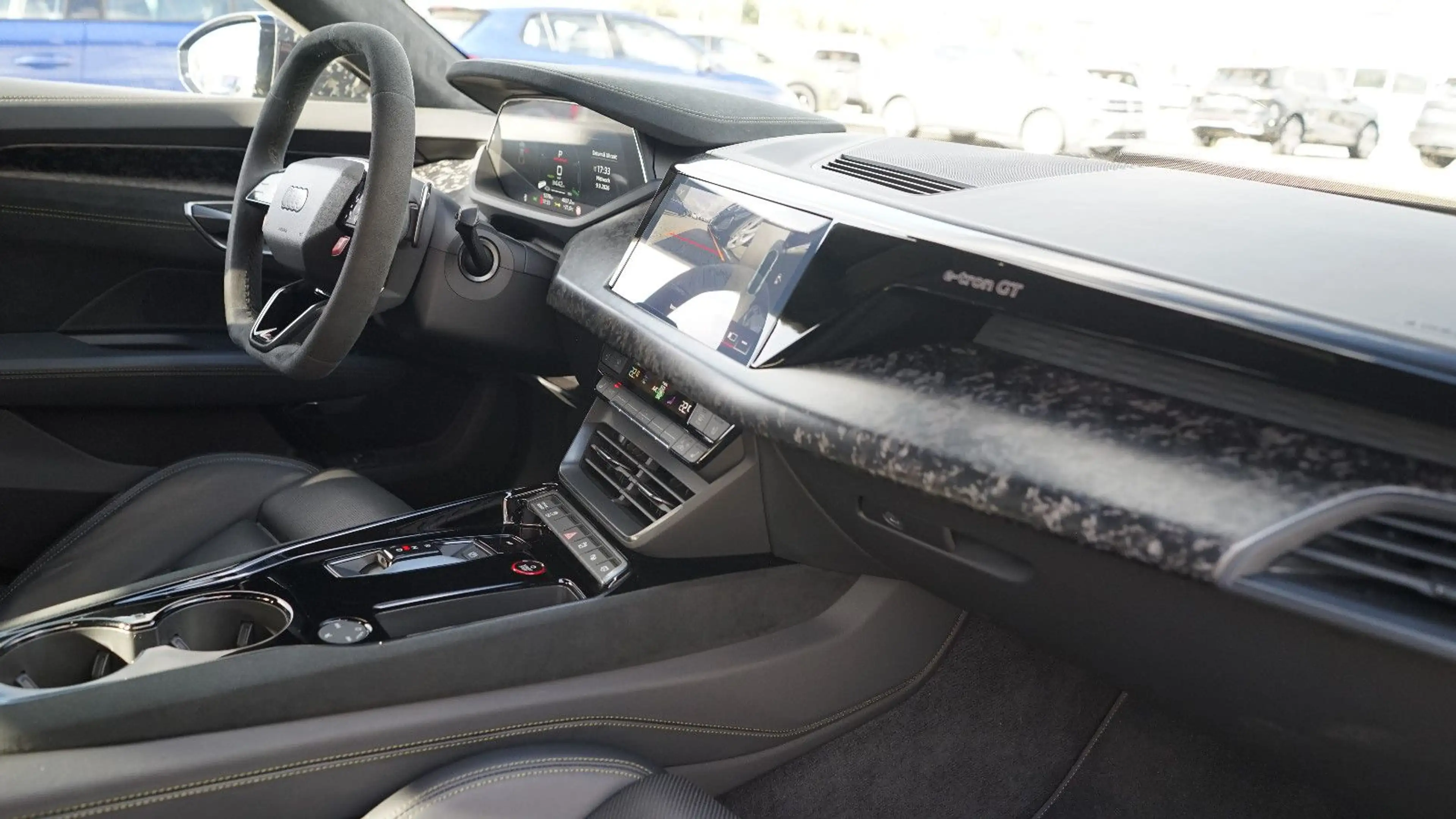 Audi RS e-tron GT Sitzbel. Camouflage Carbon — photo 10