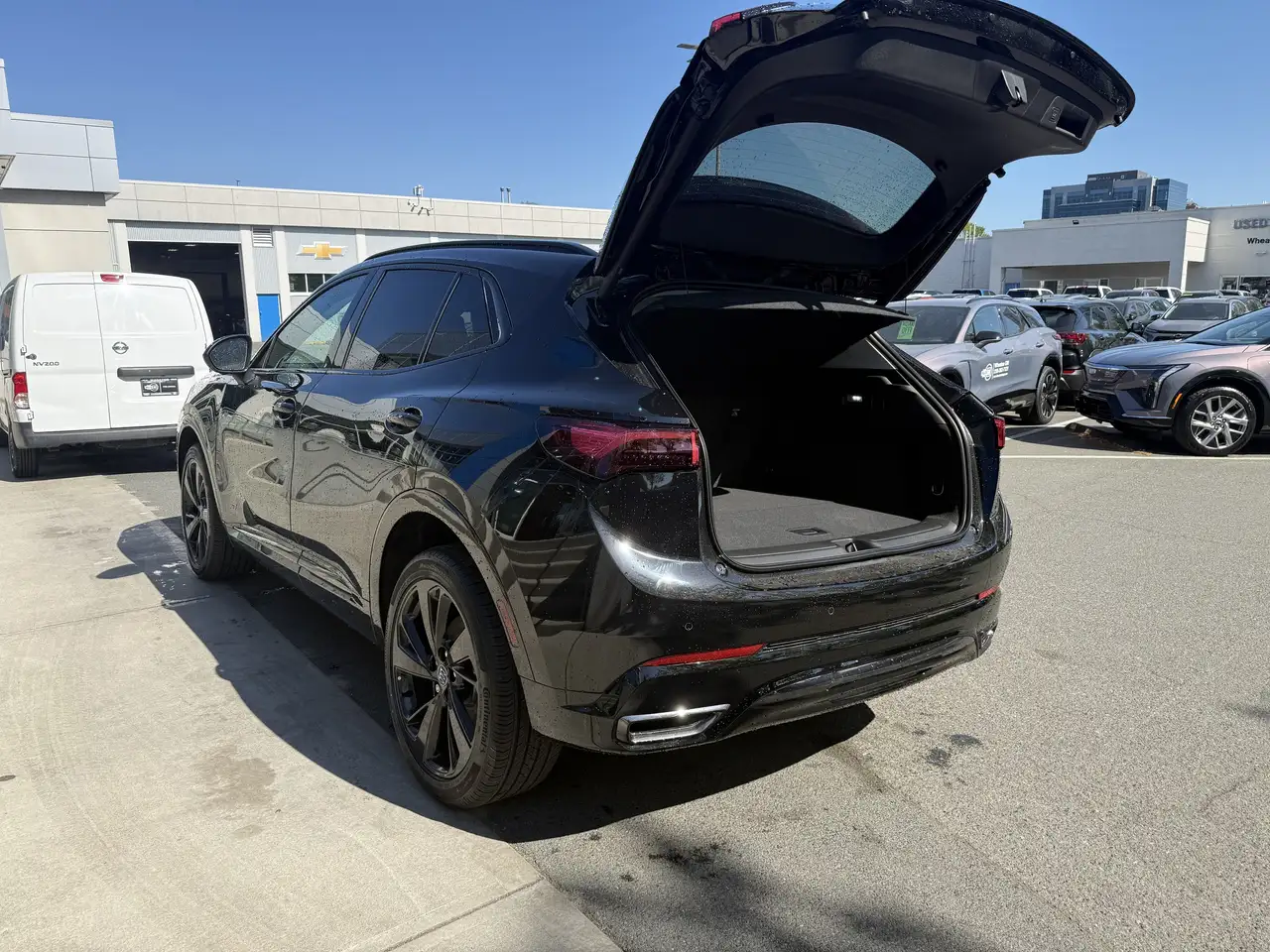 Buick Envision photo Buick Envision