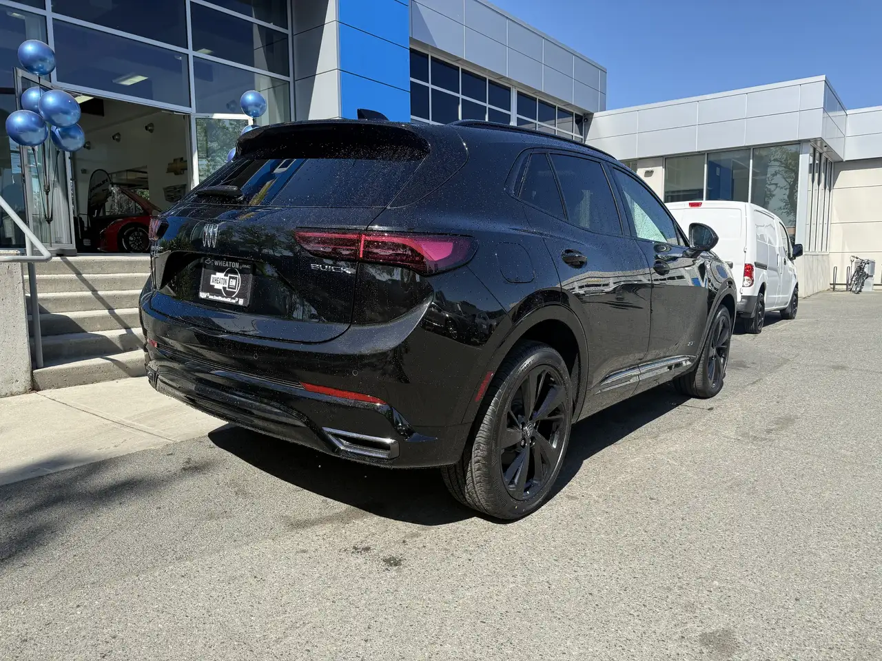 Buick Envision photo Buick Envision