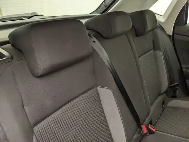 Volkswagen Polo view 8