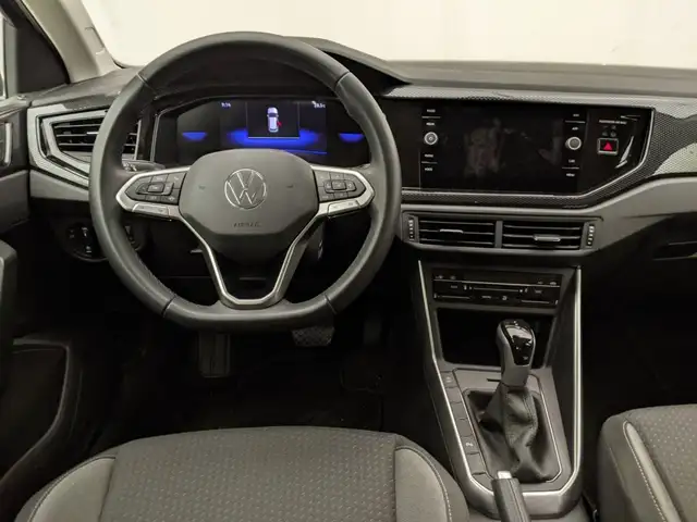Volkswagen Polo view 7