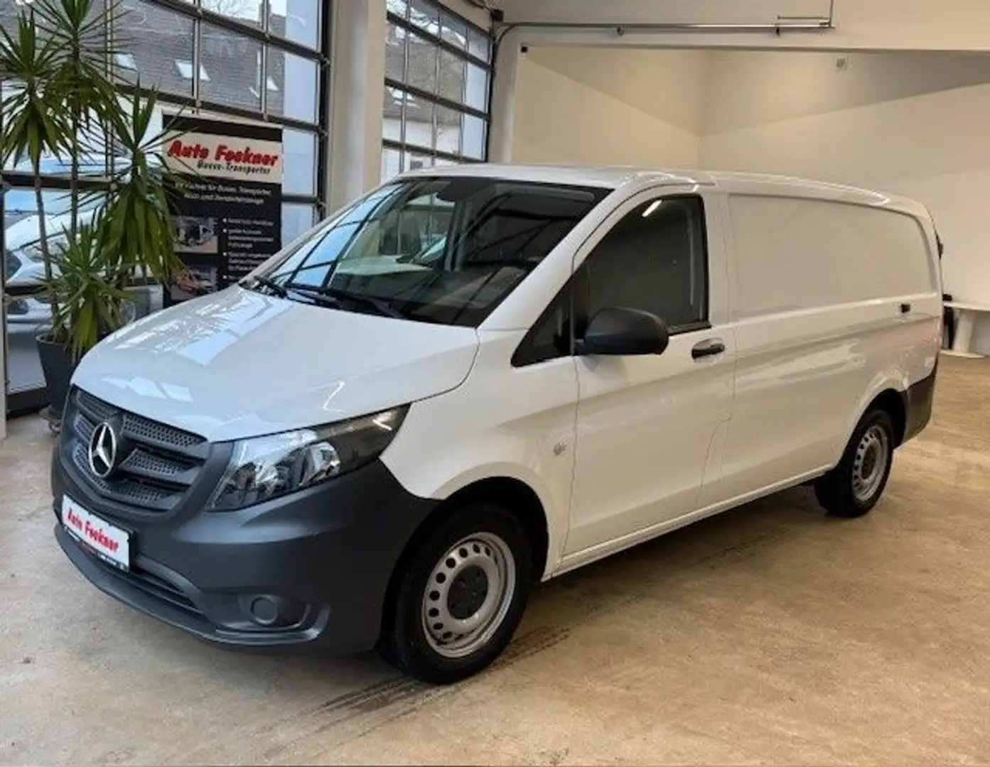Mercedes-Benz Vito Kasten 114 CDI RWD lang 14.700 km Weiß - 1