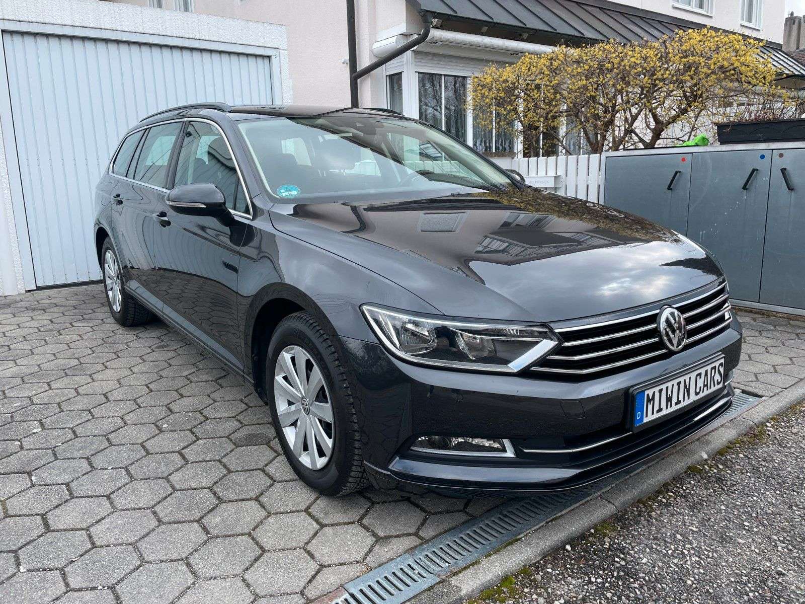 Second hand Volkswagen Passat Variant 2.0