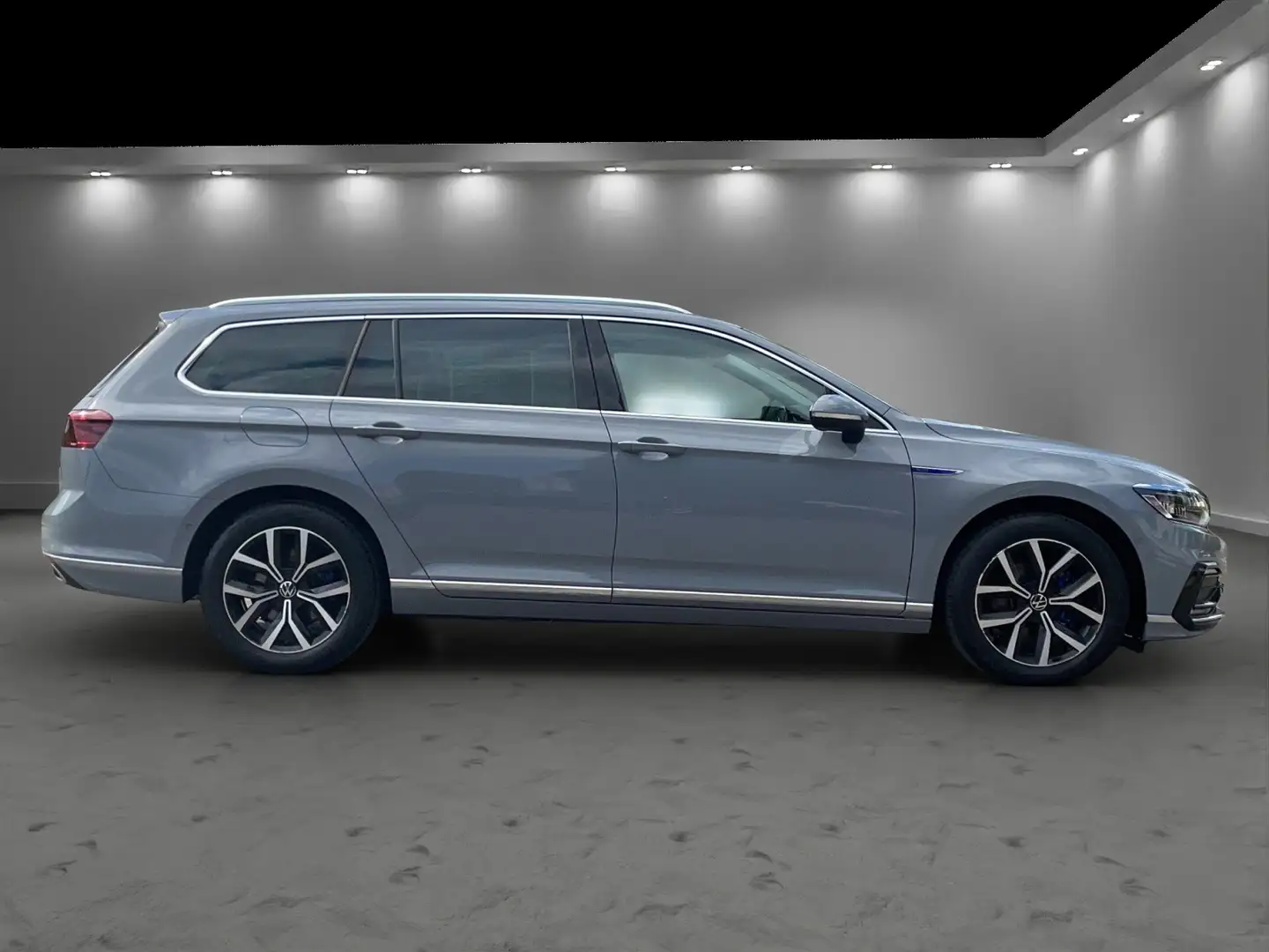 Volkswagen Passat Variant GTE 1.4 TSI IQ Navi ACC Rfk Grau - 2