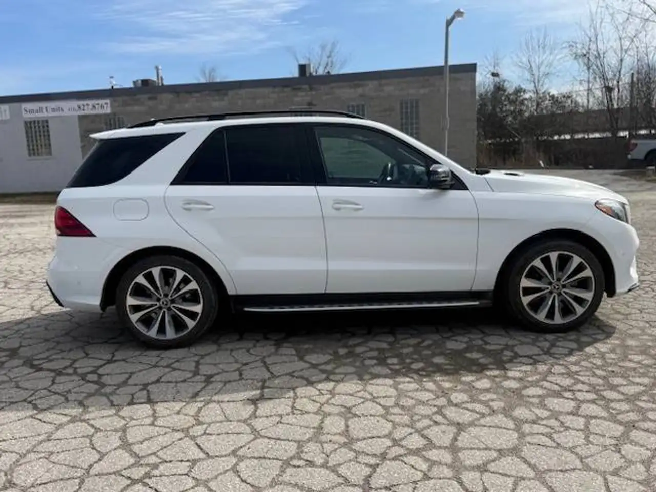 Mercedes-Benz GLE снимка Mercedes-Benz GLE