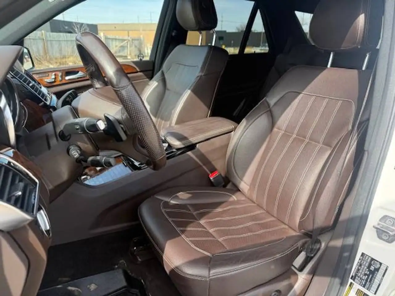 Mercedes-Benz GLE снимка Mercedes-Benz GLE