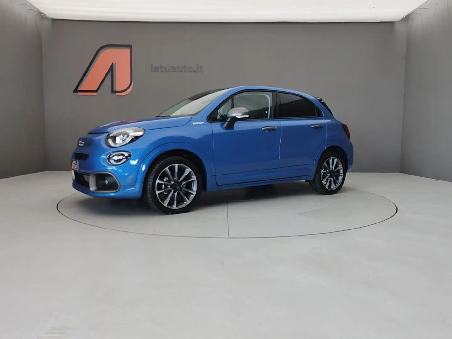 Fiat 500X 1.3 MJT 95CV SPORT Modrá - 1