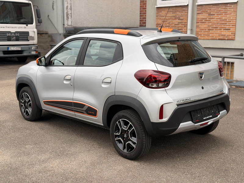 Dacia Spring Electric Comfort Plus SOH Kamera LED — photo 6