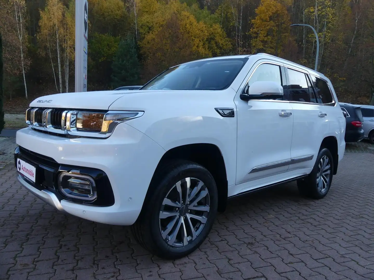 BAIC BJ60 *4WD*Kam 360°*7 Sitze*LED*Pano* Белый - 1