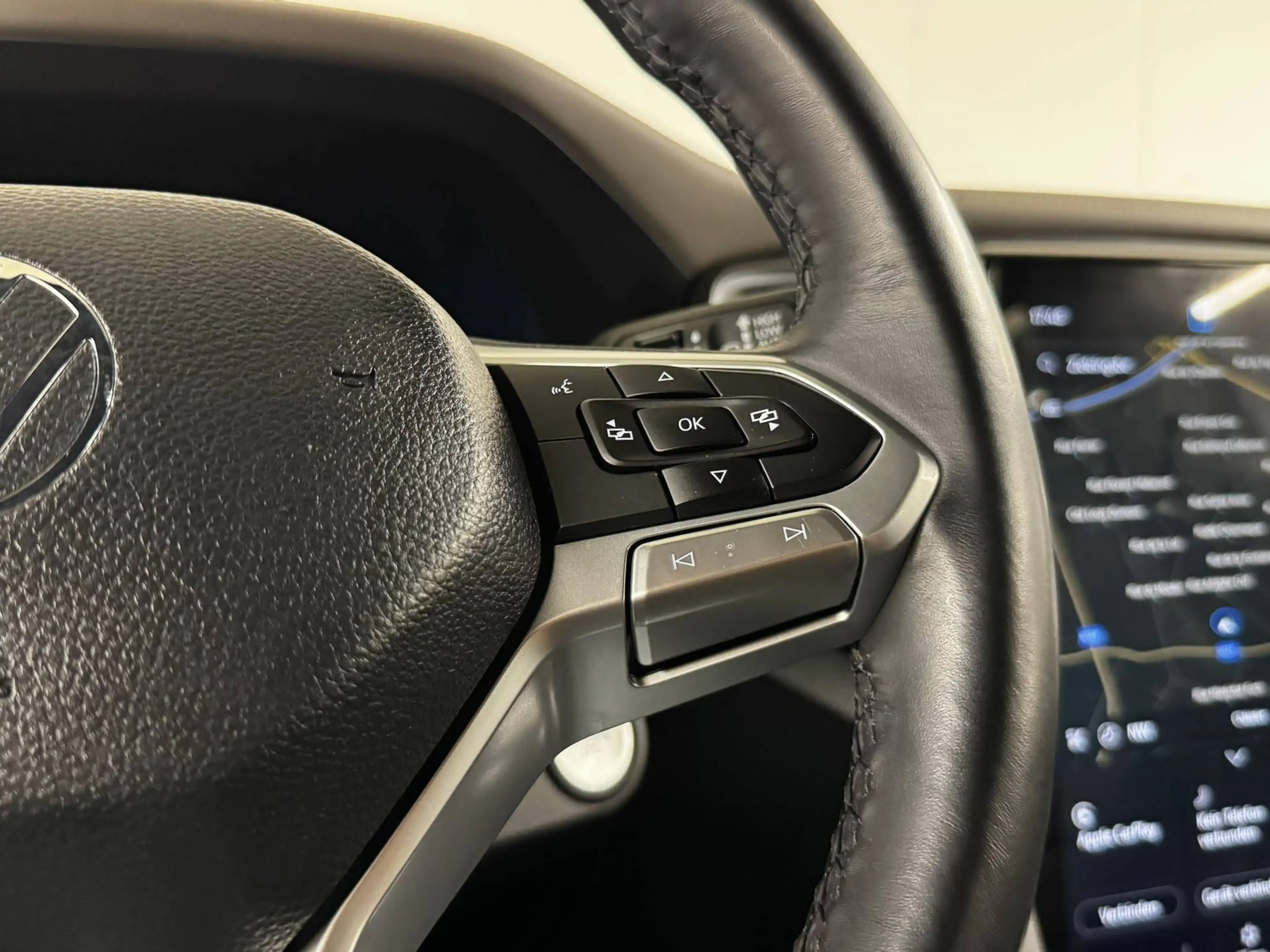 Volkswagen Amarok 3.0 V6 TDI 4-MOTION AVENTURA CAMERA 360 HARMAN/KARDON CUIR LED FULL TVA/BTW — photo 12