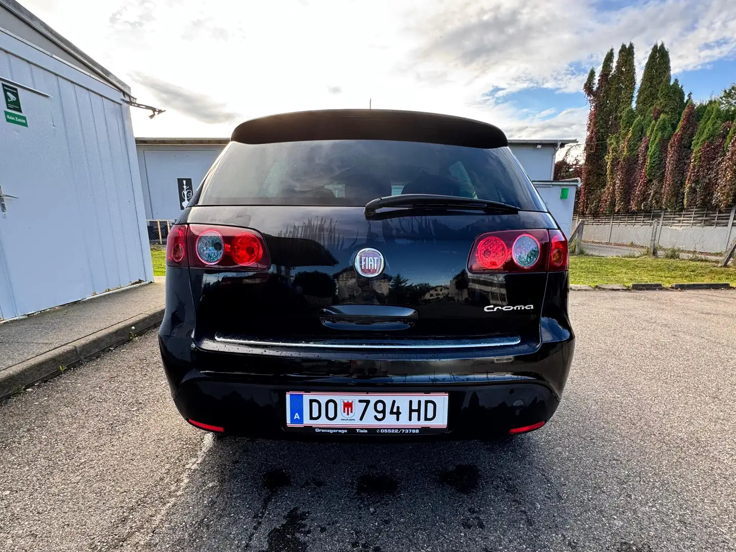 Fiat Croma Croma 1,8 16V Active Active Schwarz - 2