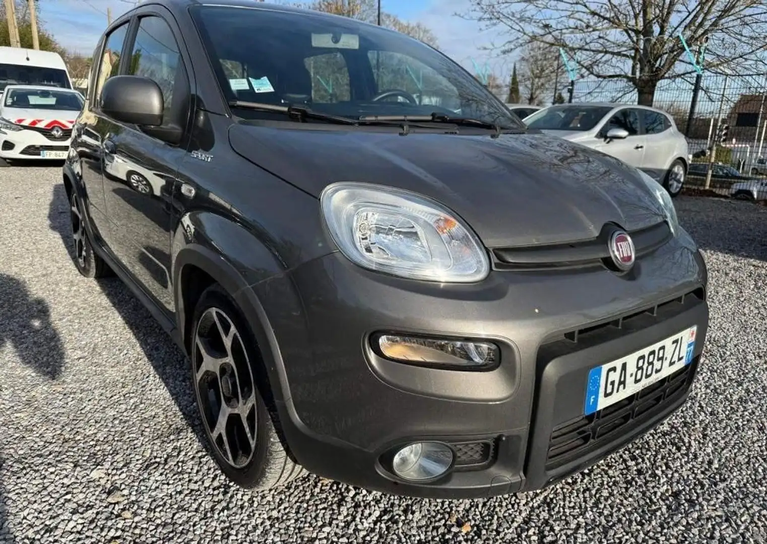 Fiat Panda 1.0 70 ch Hybride BSG S-S Easy 12500 KM ETAT NEUF Gris - 2
