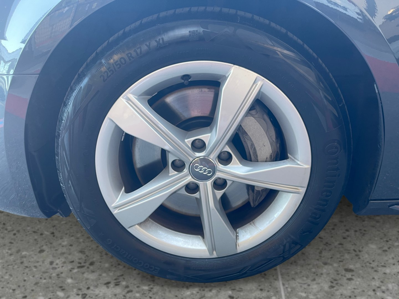 Audi A4 Limousine 50 TDI quattro Sport — photo 14