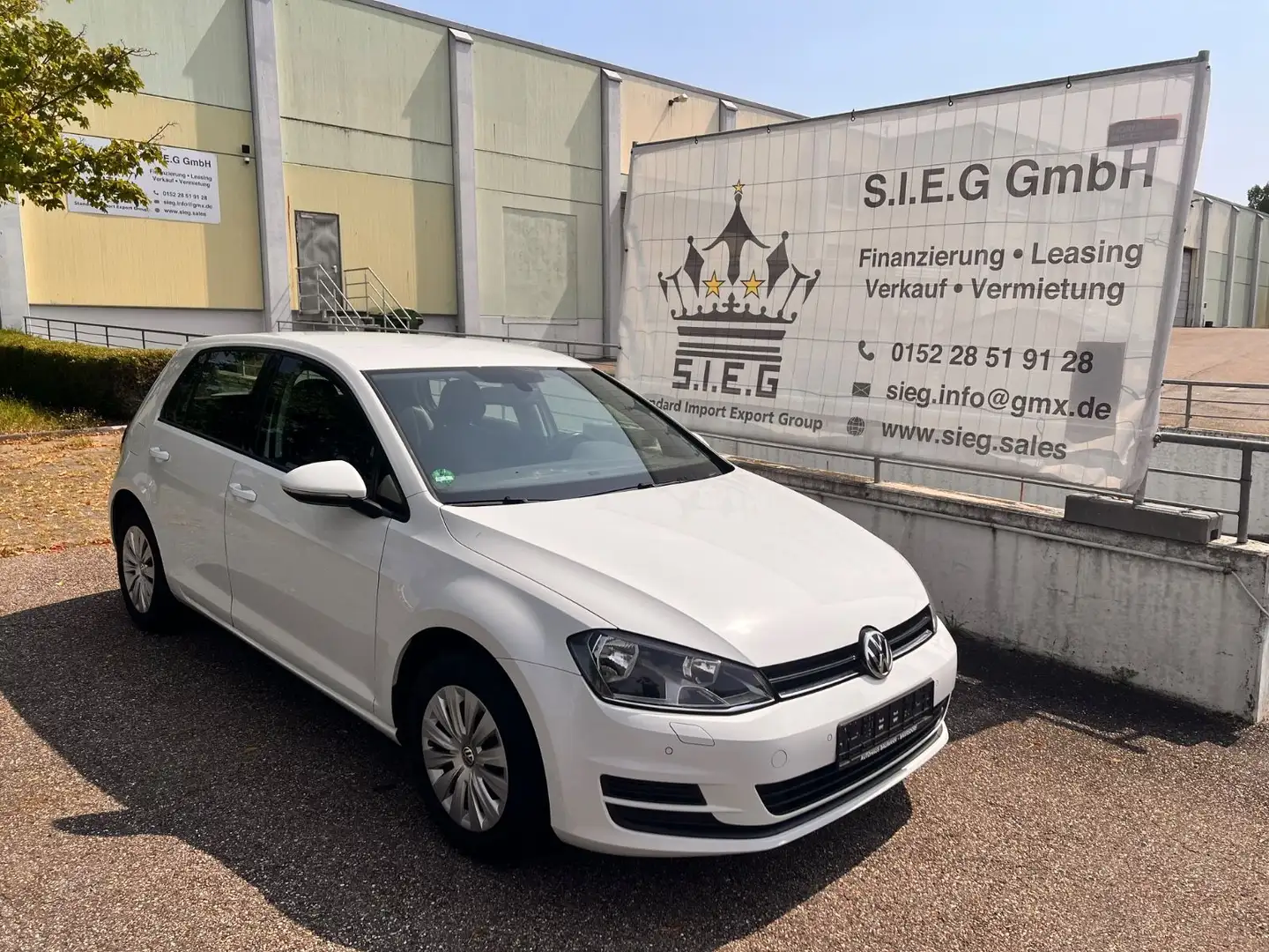 Volkswagen Golf 1.2 TSI 63kW BMT Trendline Wit - 1