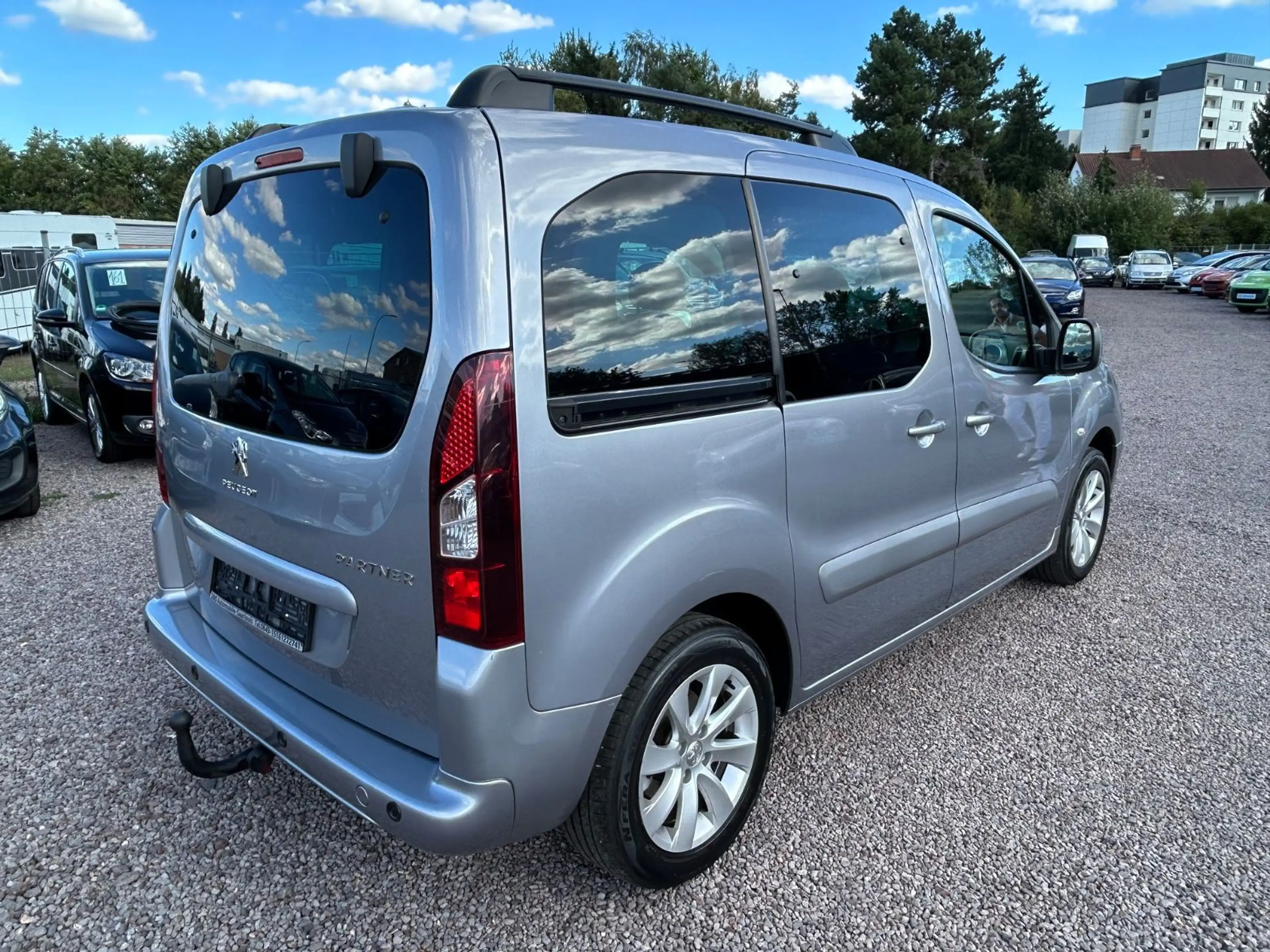 Peugeot Partner Tepee Allure 1.6 HDi *Panorama*Kamera*E6 — photo 4