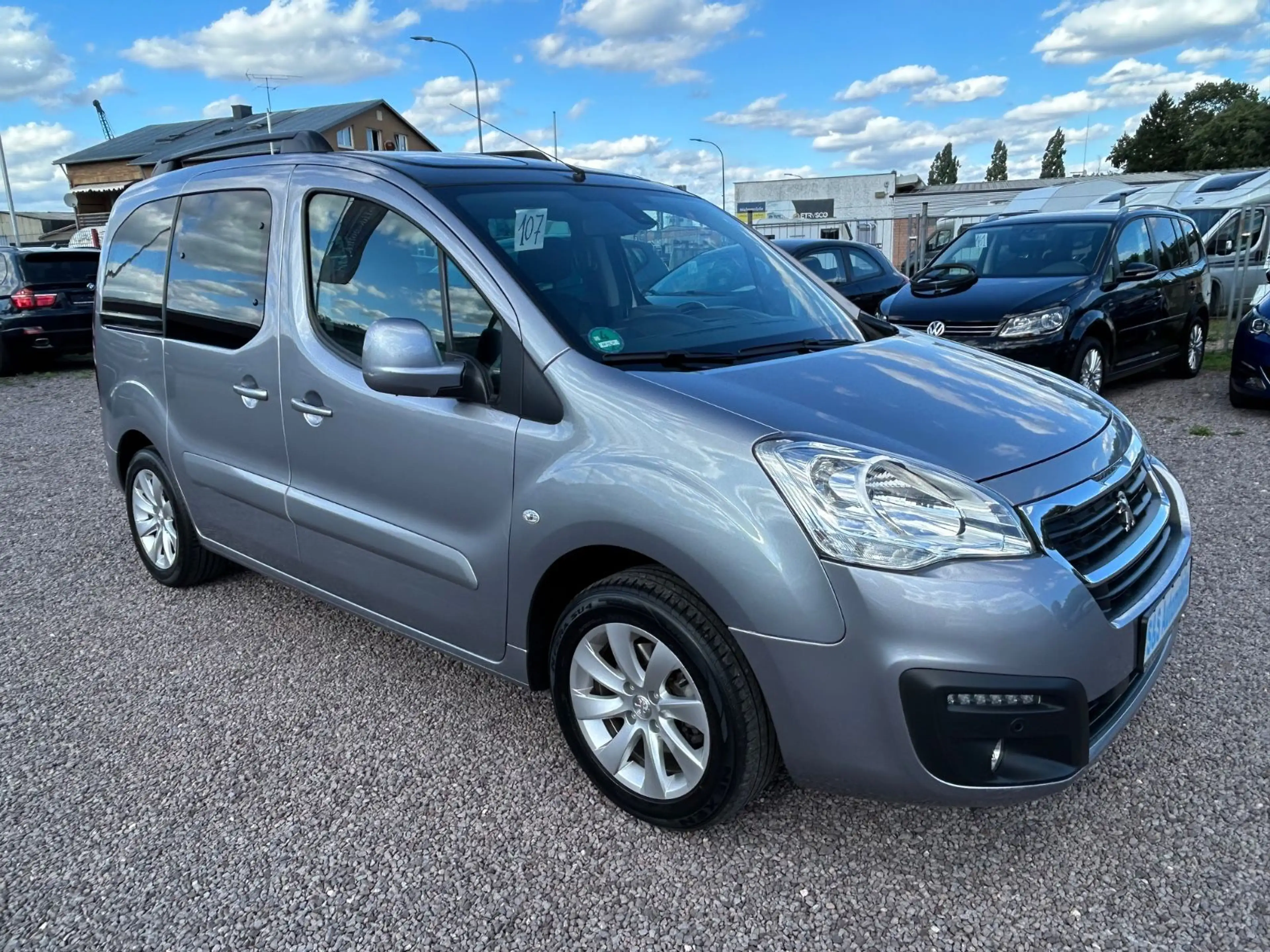 Peugeot Partner Tepee Allure 1.6 HDi *Panorama*Kamera*E6 — photo 3