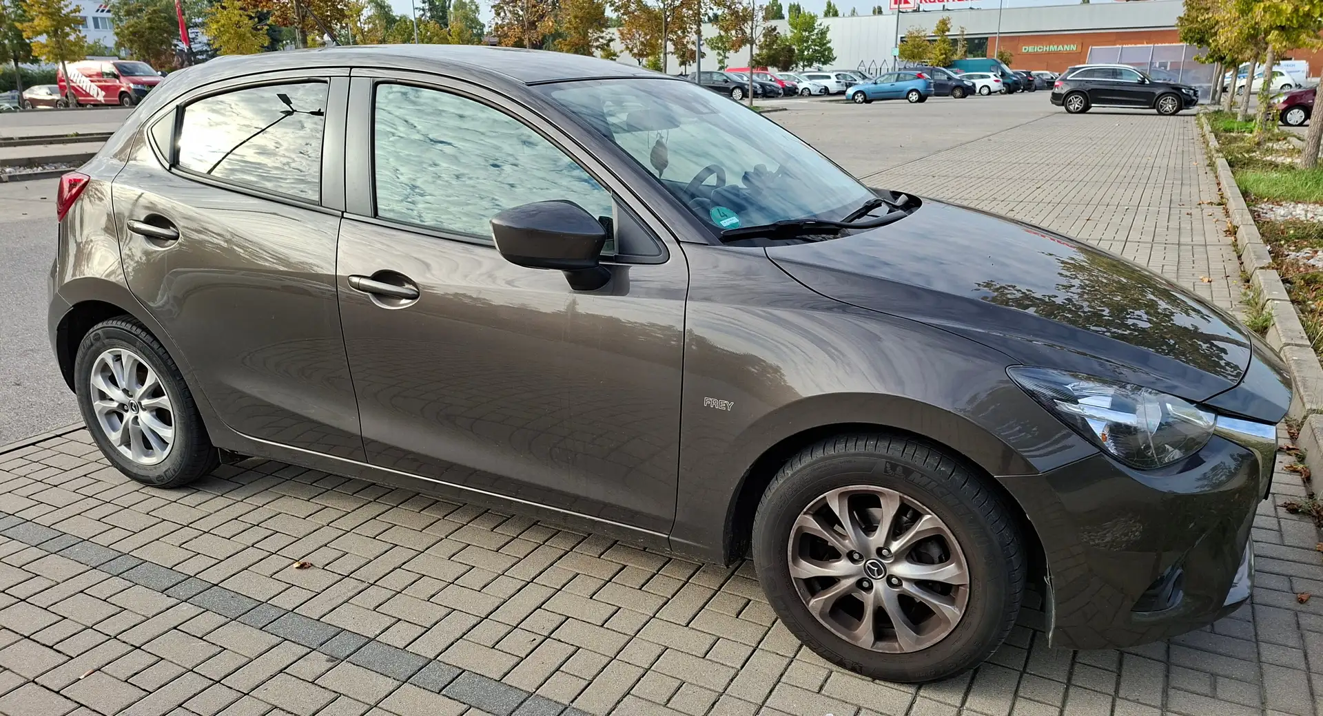Mazda 2 2 SKYACTIV-G 75 Exclusive-Line Braun - 1