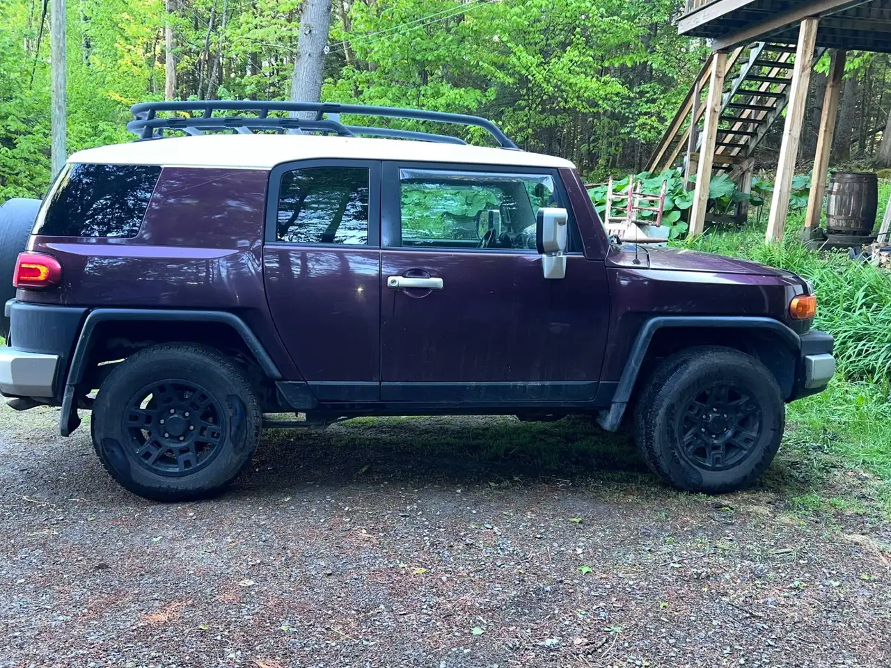 Toyota FJ Cruiser снимка Toyota FJ Cruiser