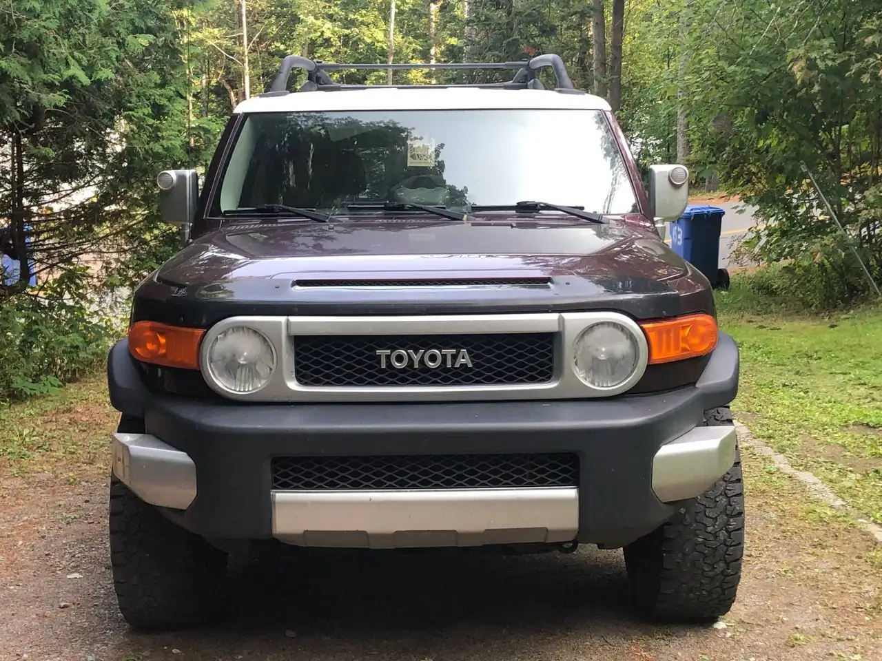 Toyota FJ Cruiser снимка Toyota FJ Cruiser