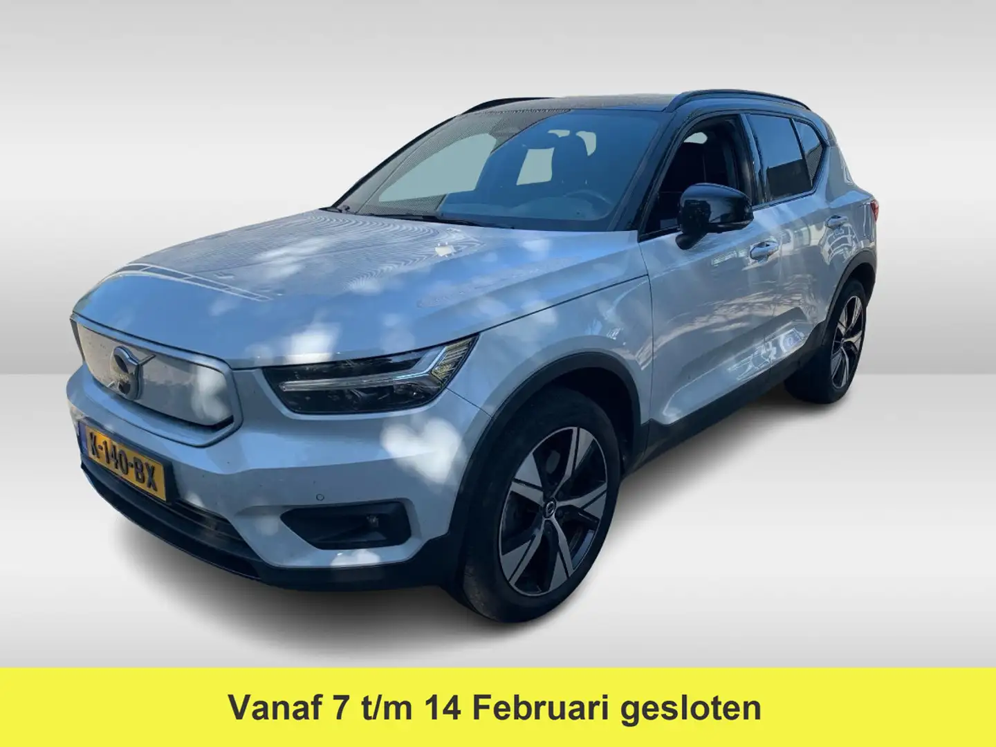 Volvo XC40 Recharge P8 AWD R-Design / SoH 92.1% / Trekhaak / Gris - 1