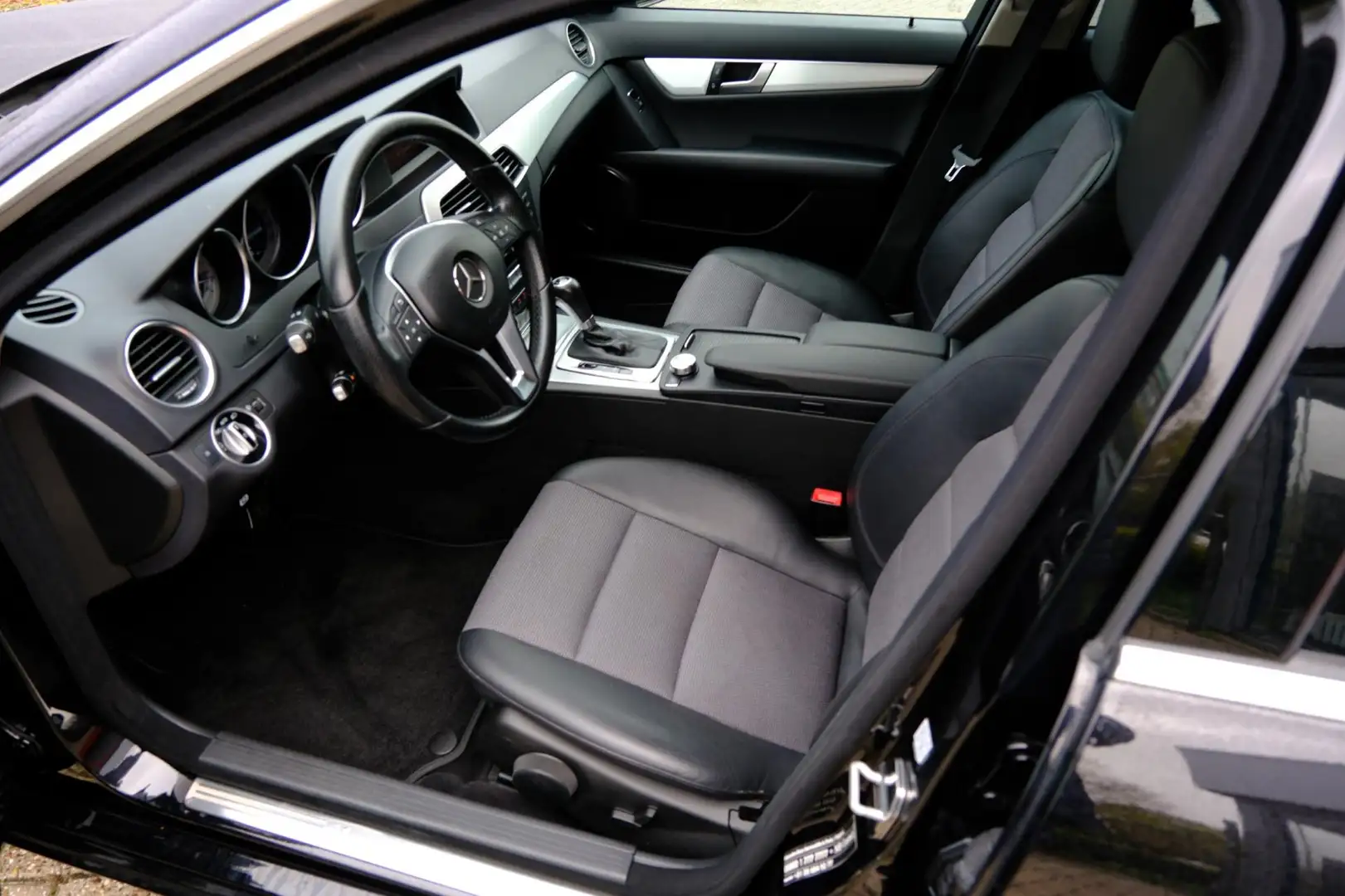 Mercedes-Benz C 180 Avantgarde Aut. Navi|Half Leder|Clima|LMV Nero - 2