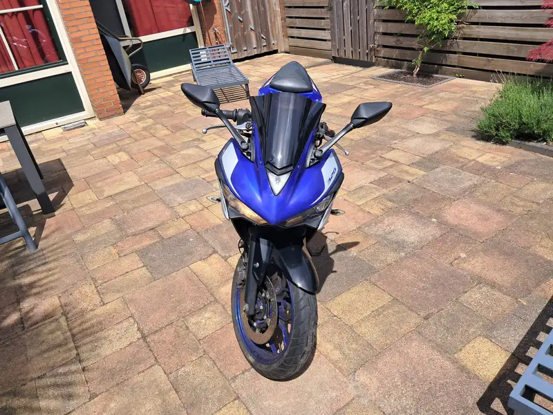 Yamaha YZF-R3 - foto 4