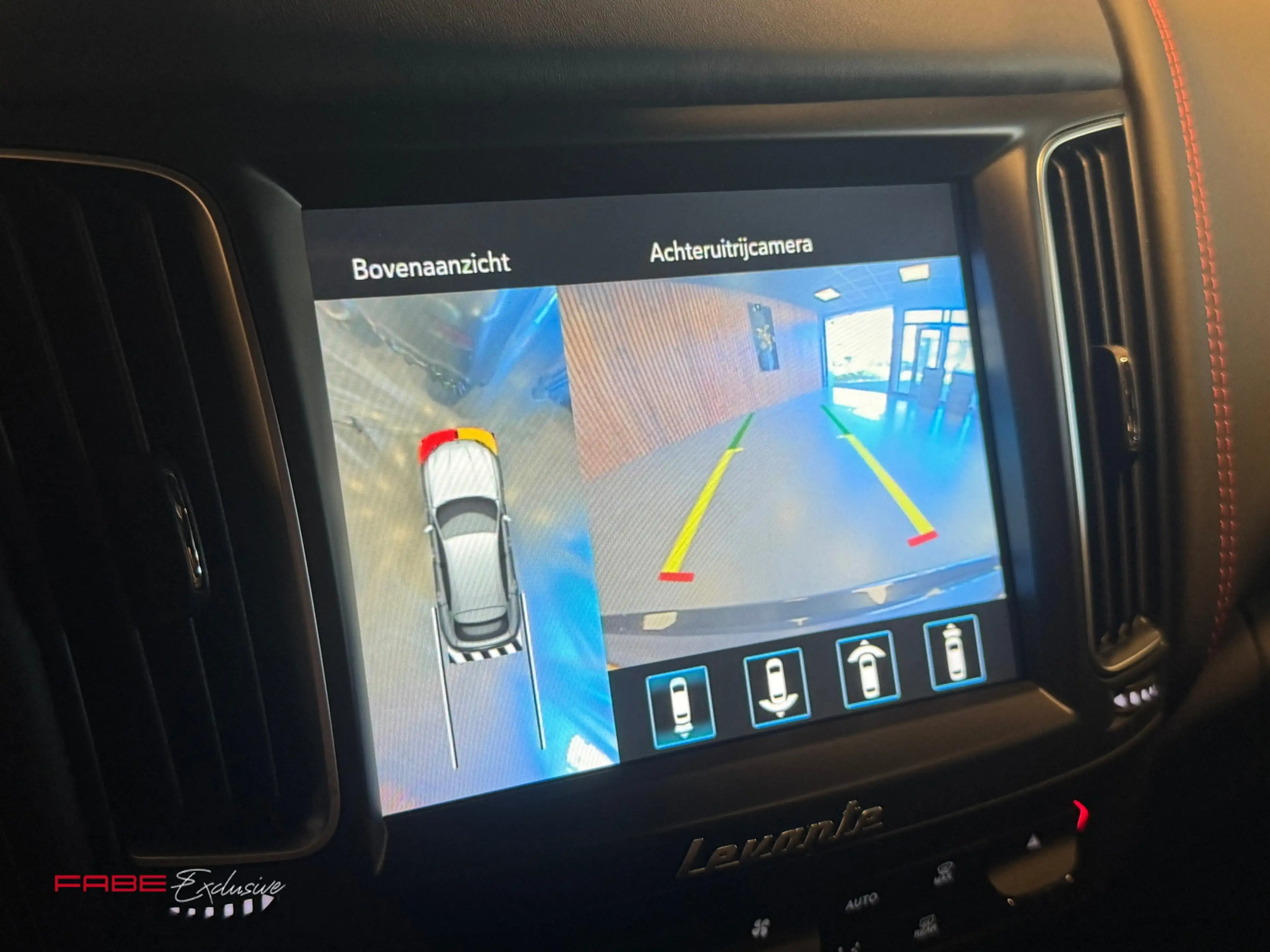 Maserati Levante 3.8 V8 GTS / Softclose / H/K / Carbon / Pano / 360 — photo 29